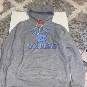 Nike UNC Hoodie. Size M